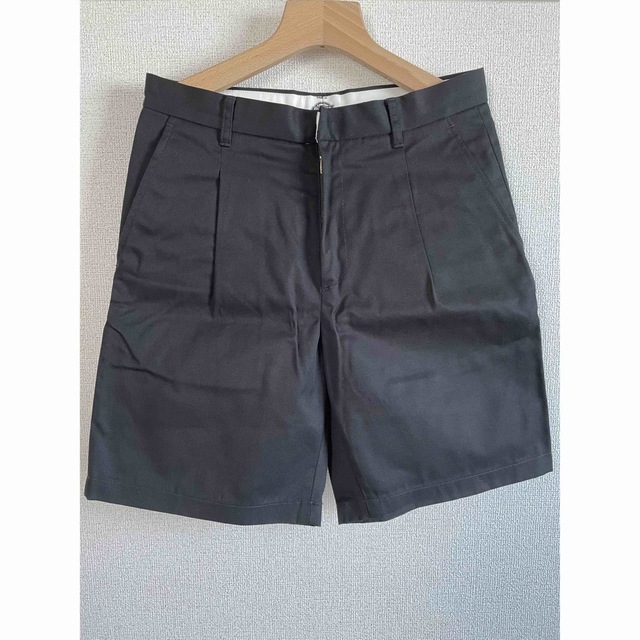 WACKO MARIA(ワコマリア)のWACKO MARIA PLEATED SHORT TROUSERS メンズのパンツ(ショートパンツ)の商品写真