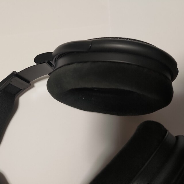 SENNHEISER(ゼンハイザー)の美品　ゼンハイザーSENNHEISER HD 660S スマホ/家電/カメラのオーディオ機器(ヘッドフォン/イヤフォン)の商品写真