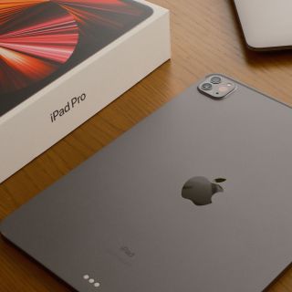 アイパッド(iPad)の【美品】iPad Pro M1 11インチ 126G保証期間　アクセサリ、箱付属(タブレット)