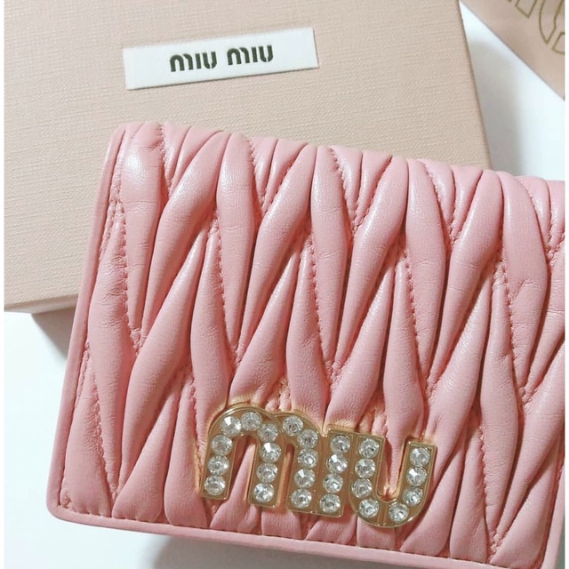 miumiu 二つ折り財布財布