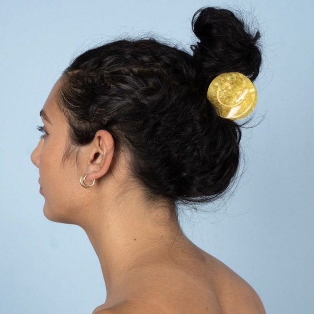 Ron Herman(ロンハーマン)のCoucou Suzette ヘアクリップ ニコちゃん ククシュゼット  レディースのヘアアクセサリー(バレッタ/ヘアクリップ)の商品写真