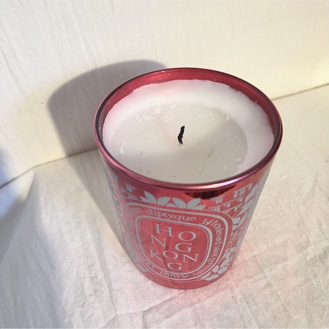 diptyque(ディプティック)のdiptyque シティキャンドル HONG KONG ハンドメイドのインテリア/家具(アロマ/キャンドル)の商品写真