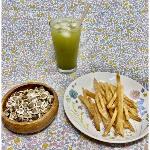 モリンガの種　50粒　【じゅんこ様専用】 食品/飲料/酒の食品(野菜)の商品写真