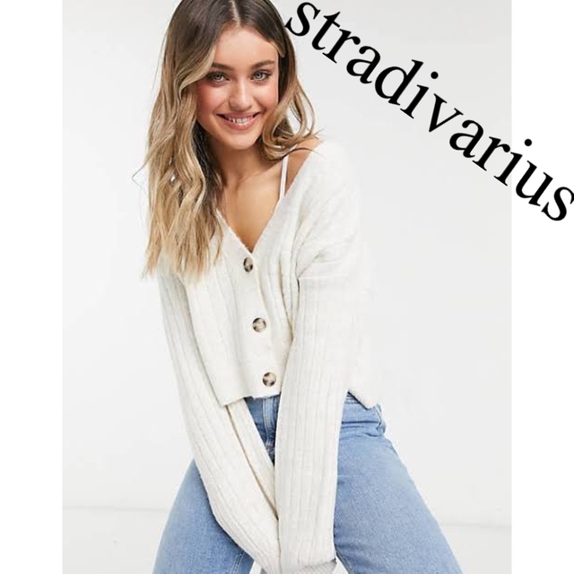 ZARA(ザラ)のZARA ザラ　stradivarius ニット　カーディガン　人気　完売 レディースのトップス(カーディガン)の商品写真