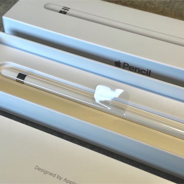Apple(アップル)のApple Pencil 第1世代 MKOC2AM/A Model A1603 スマホ/家電/カメラのPC/タブレット(PC周辺機器)の商品写真