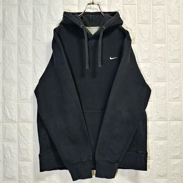 NIKE(ナイキ)のナイキ パーカー スウェット サイドリブ ワンポイント USA古着 メンズのトップス(パーカー)の商品写真