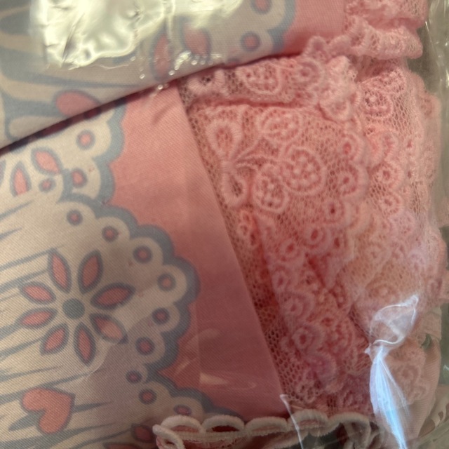 Angelic Pretty(アンジェリックプリティー)のAngelic Pretty  Little Bunny Strawberry  レディースのスカート(ひざ丈スカート)の商品写真