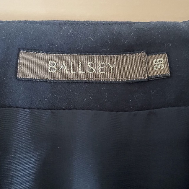 Ballsey(ボールジィ)のトゥモローランドBALLSEY36スエード調プリーツスカート黒 レディースのスカート(ひざ丈スカート)の商品写真