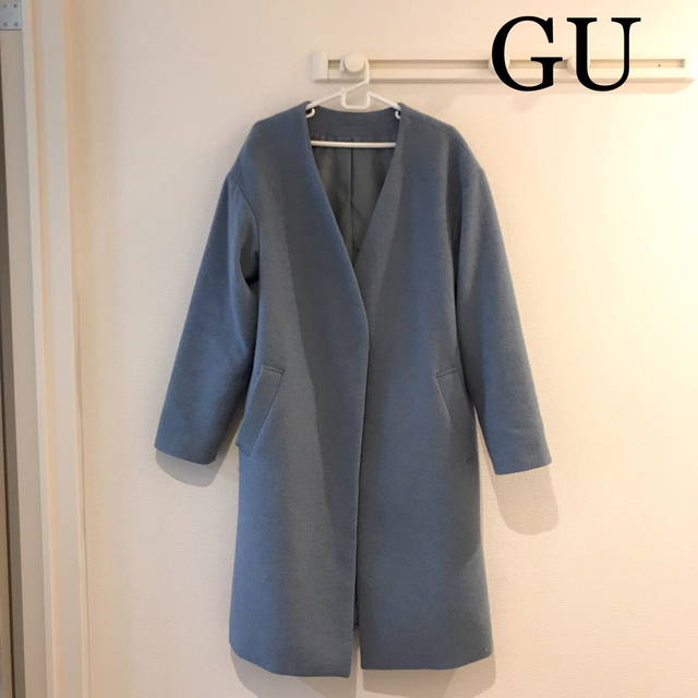 GU(ジーユー)のGU 水色　ウールブレンドノーカラーコート　ロングコート レディースのジャケット/アウター(ロングコート)の商品写真