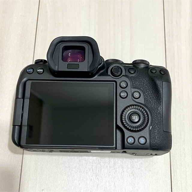 美品　CANON EOS R6 ボディ