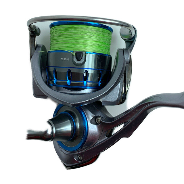 送料込みDaiwa SPORTLINE ST-2000X スピニングリール