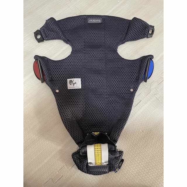 BABYBJORN(ベビービョルン)のriomama様専用⚠️ベビービョルン　ベビーキャリアMINI 抱っこ紐 キッズ/ベビー/マタニティの外出/移動用品(抱っこひも/おんぶひも)の商品写真