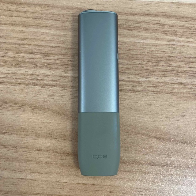 IQOS(アイコス)の【中古美品】IQOS イルマワン 本体 モスグリーン　未登録 メンズのファッション小物(タバコグッズ)の商品写真