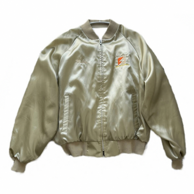 【古着・美品】サテンジャケット・サテンブルゾン メンズのジャケット/アウター(ブルゾン)の商品写真