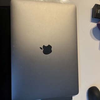 Mac (Apple) - MacBook プロ