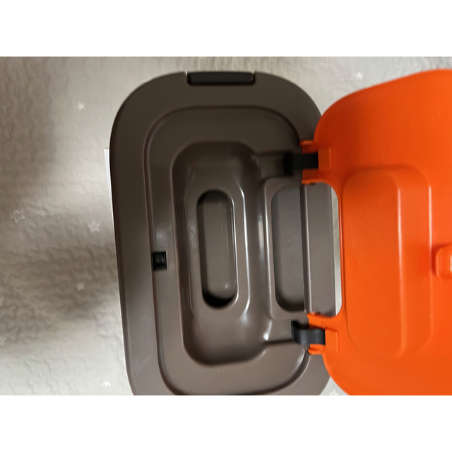 Combi おしり拭きあたため器 クイックウォーマー LED+ネオンオレンジ キッズ/ベビー/マタニティのおむつ/トイレ用品(ベビーおしりふき)の商品写真