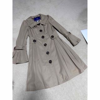 バーバリーブルーレーベル(BURBERRY BLUE LABEL)の【専用】バーバリーブルーレーベル　ファー付きトレンチコート(トレンチコート)