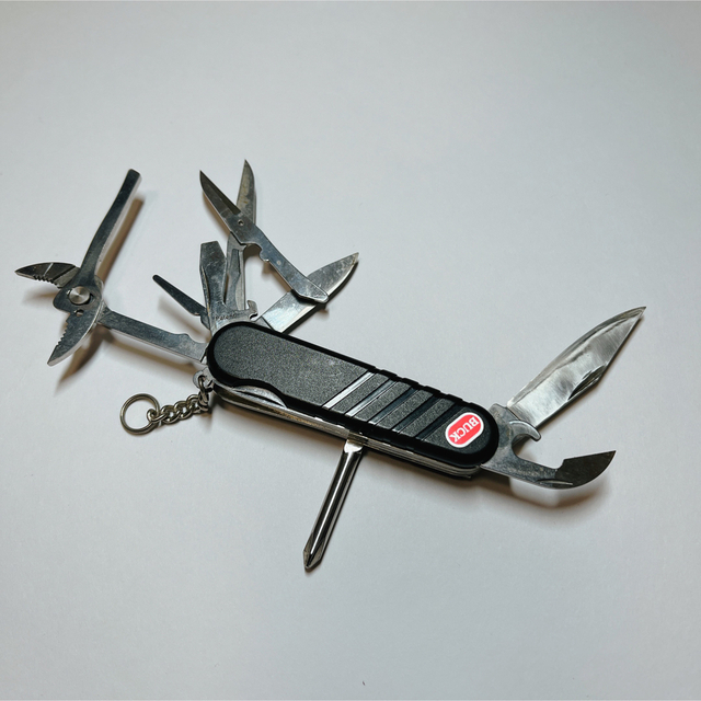 SWISS BUCK(スイスバック) ポケットナイフ Wenger(ウェンガー)の SWISS BUCK(スイスバック) ポケットナイフ Wenger(ウェンガー)の