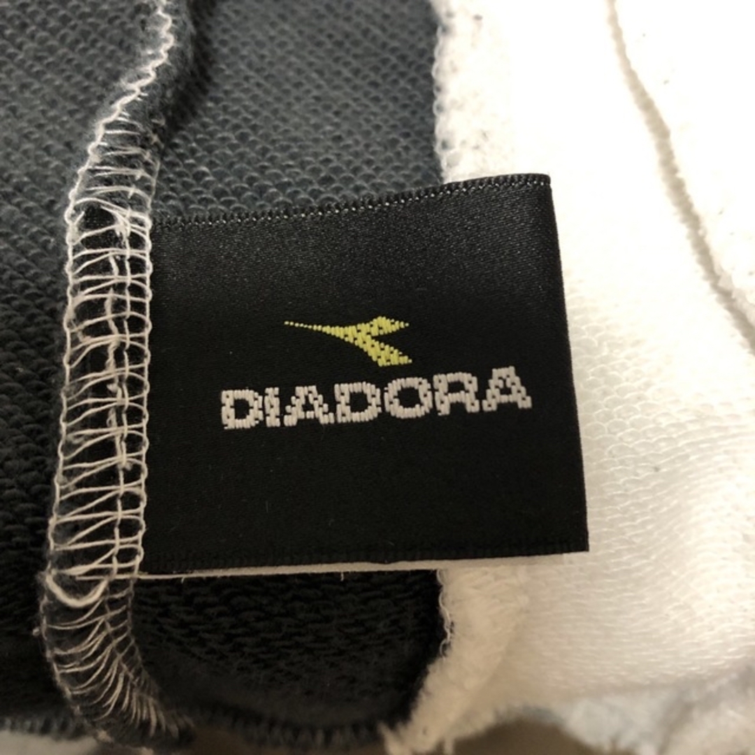 DIADORA(ディアドラ)のディアドラ　ジップトレーナー　レディースSサイズ レディースのトップス(トレーナー/スウェット)の商品写真