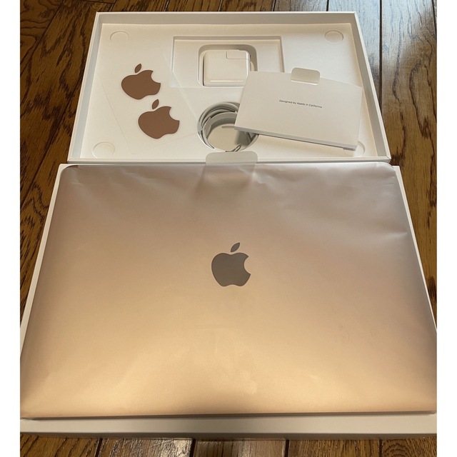 Apple(アップル)の【超美品】Apple MacBook air M1 2020 ピンクゴールド スマホ/家電/カメラのPC/タブレット(ノートPC)の商品写真