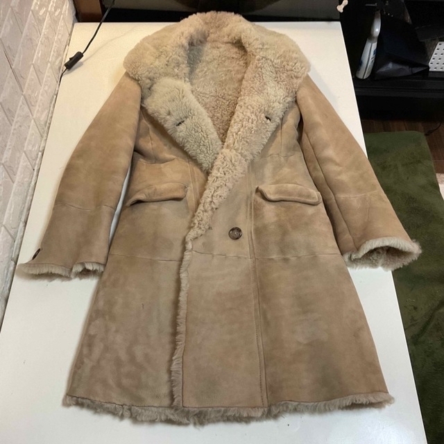 【11月末迄の出品】Max Mara  ムートンコート