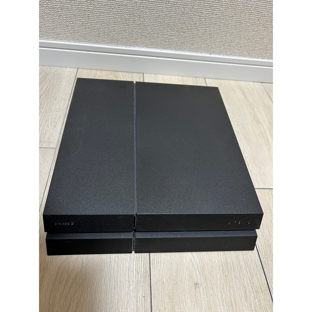 PlayStation4(プレイステーション4)のSONY PlayStation4 本体 CUH-1200AB01 エンタメ/ホビーのゲームソフト/ゲーム機本体(家庭用ゲーム機本体)の商品写真