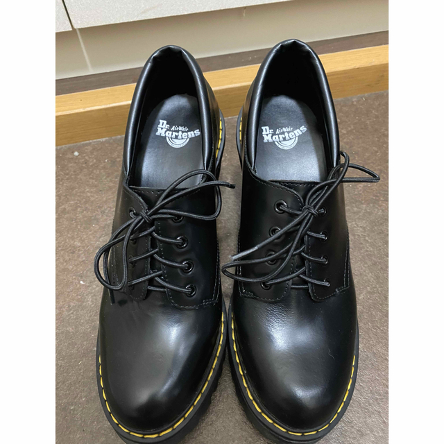 Dr.Martens(ドクターマーチン)のまきりん様専用【値下げ致しました】 Dr.Martens サロメ レディースの靴/シューズ(ローファー/革靴)の商品写真