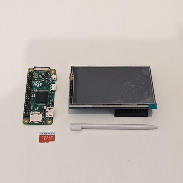 Raspberry Pi ディスプレイセット スマホ/家電/カメラのPC/タブレット(デスクトップ型PC)の商品写真