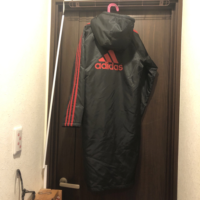 adidas(アディダス)の【キッズ】ベンチコート【140】 キッズ/ベビー/マタニティのキッズ服男の子用(90cm~)(コート)の商品写真