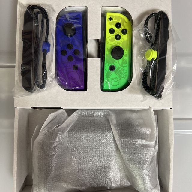 Switch スプラトゥーン3エディションJoy-Con、ストラップ、グリップ