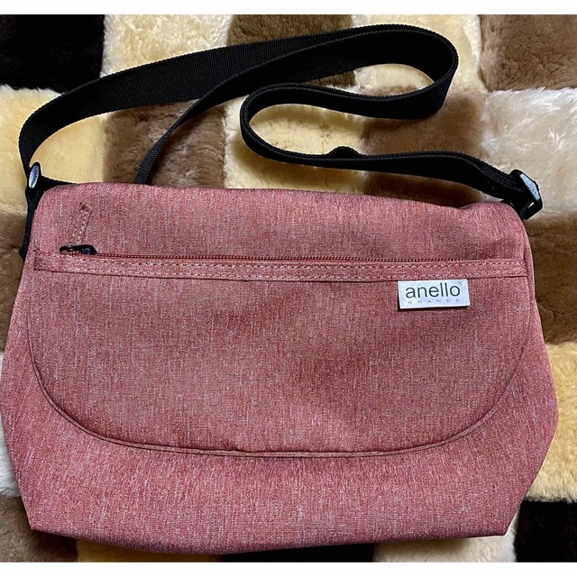 anello(アネロ)のウエストバッグ レディースのバッグ(ショルダーバッグ)の商品写真