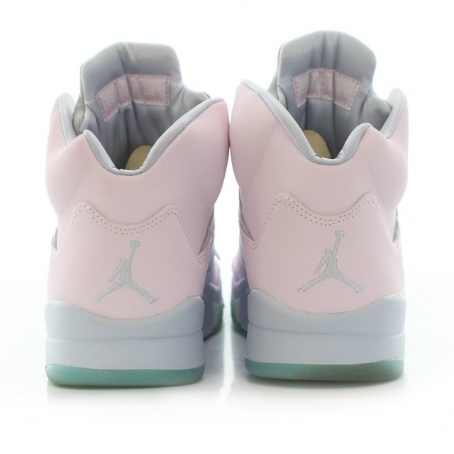 NIKE(ナイキ)のNIKE AIR JORDAN 5 RETRO SE REGAL PINK メンズの靴/シューズ(スニーカー)の商品写真