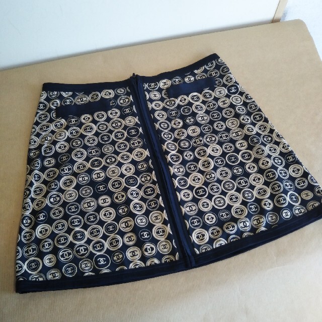 CHANEL(シャネル)のCHANEL シャネル ココマーク ミニスカート スカート レディースのスカート(ミニスカート)の商品写真
