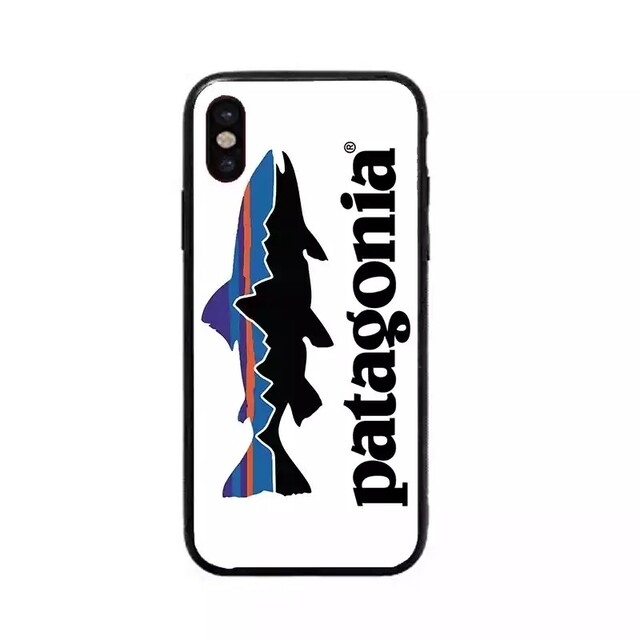 patagonia(パタゴニア)のガラスケース　iPhoneケース　パタゴニア　patagonia スマホ/家電/カメラのスマホアクセサリー(iPhoneケース)の商品写真