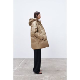 ZARA - ZARA フーデッド パフジャケット Lサイズ ベージュ系の通販