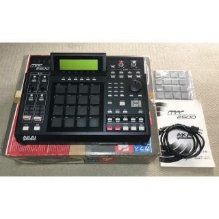 AKAI MPC2500 BLACK 箱あり・説明書等あり 機材 器材 音楽 (その他)