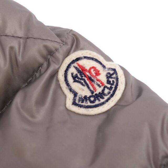 MONCLER(モンクレール)のモンクレール MONCLER ジャケット ダウンジャケット フード付き ナイロン アウター キッズ 116/6 グレー メンズのジャケット/アウター(その他)の商品写真