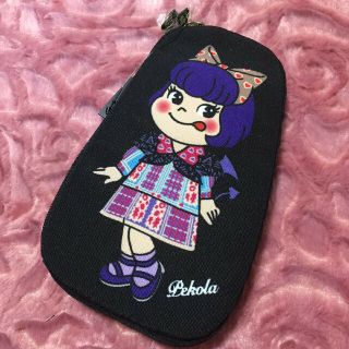 アナスイ(ANNA SUI)のレア★アナスイ×ペコラコラボ★ポーチ　紫　蝶々(ポーチ)