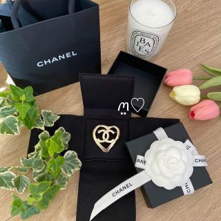 CHANEL(ブローチ/コサージュ)のフリマアイテム一覧 CHANEL(ブローチ/コサージュ)のフリマアイテム一覧
