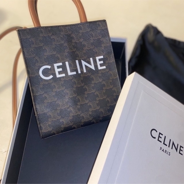 驚きの価格が実現！】 celine ミニバーティカルカバ セリーヌ ショルダーバッグ