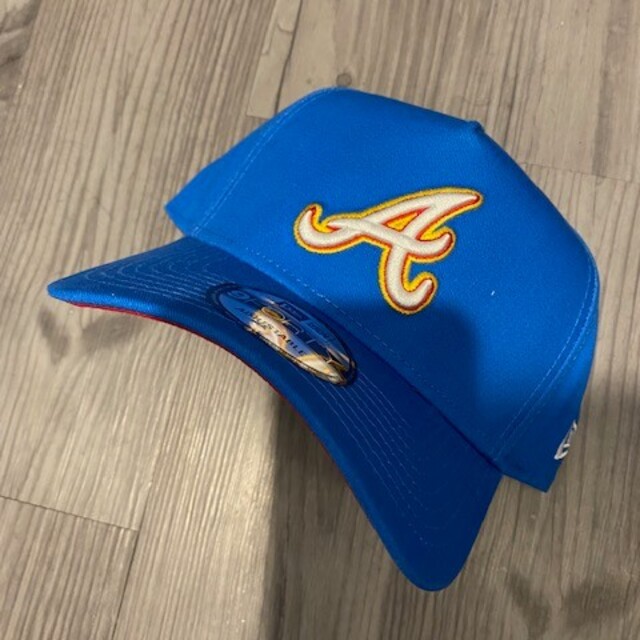 Newera 9forty アトランタブレーブス スナップバックキャップ ブルー