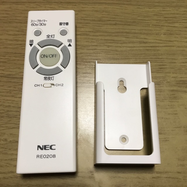 NEC(エヌイーシー)のNEC リモコン　RE208 インテリア/住まい/日用品のライト/照明/LED(その他)の商品写真