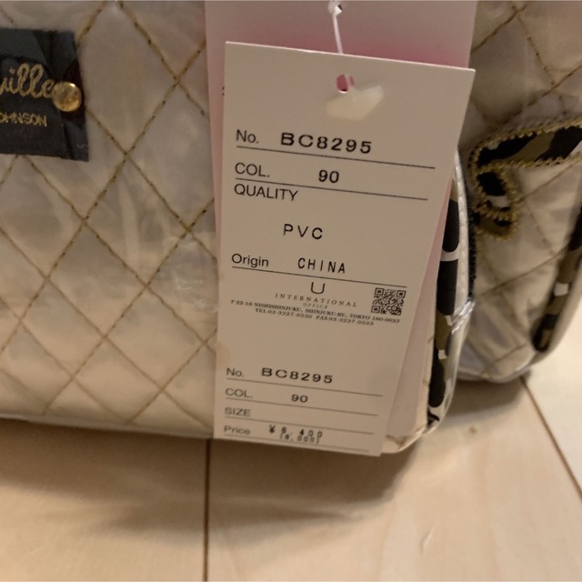 BETSEY JOHNSON(ベッツィジョンソン)の新品　 ベッツィジョンソン Betsey Johnson バッグ　ポーチセット レディースのファッション小物(ポーチ)の商品写真