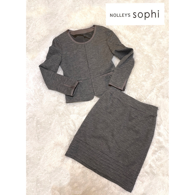 NOLLEY'S sophi(ノーリーズソフィー)の【美品】NOLLEY'S sophi ノーカラー セットアップスーツ Mサイズ レディースのフォーマル/ドレス(スーツ)の商品写真