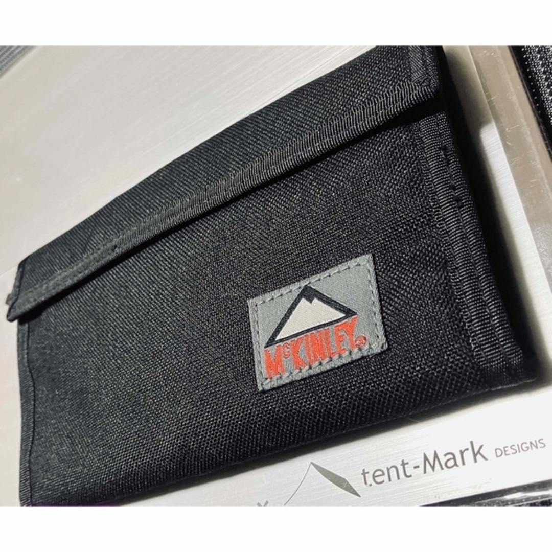 McKINLEY アウトドアウォレット 財布 未使用品+即決オマケ 割引直売 イヴサンローラン ディオール ストッキング3足とおまけ