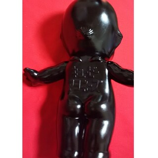 大きい人形 ホラーフィギュア 黒い キューピー人形 面白雑貨