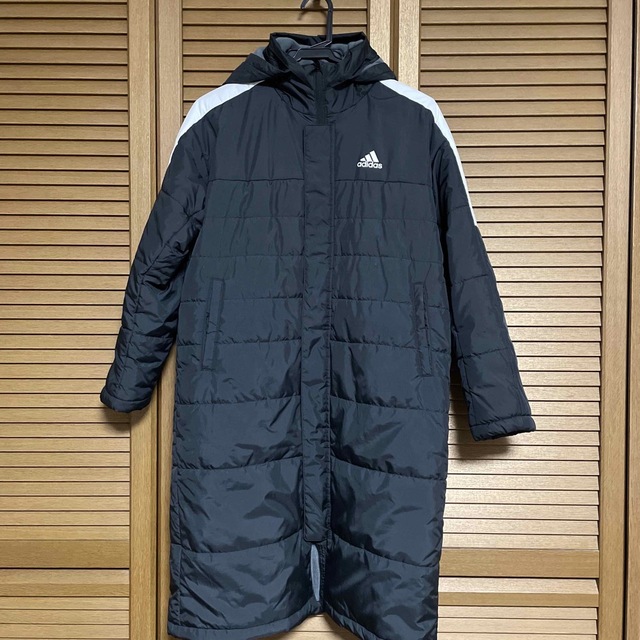 adidas(アディダス)のアディダス  ベンチコート 150㎝ キッズ/ベビー/マタニティのキッズ服男の子用(90cm~)(コート)の商品写真