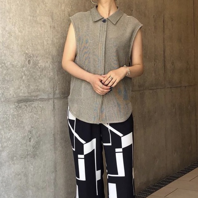 TODAYFUL(トゥデイフル)のSleeveless Mesh Shirts レディースのトップス(シャツ/ブラウス(半袖/袖なし))の商品写真