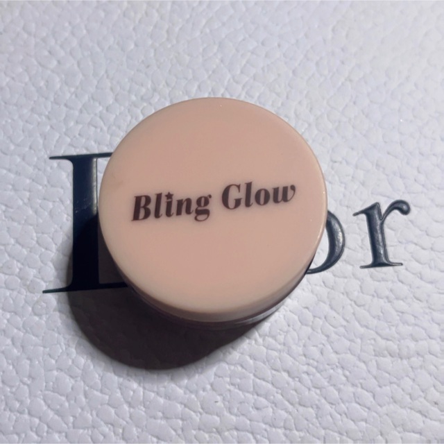  Bling Glowブロウライナー 01 ライトデュオ コスメ/美容のベースメイク/化粧品(アイブロウペンシル)の商品写真
