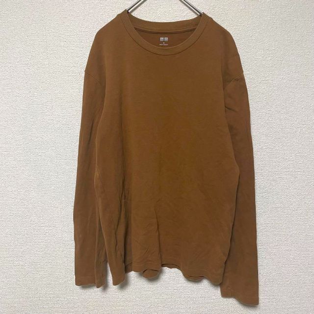 UNIQLO(ユニクロ)の1801 ユニクロ UNIQLO メンズM トップス インナー 長袖 ブラウン メンズのトップス(Tシャツ/カットソー(七分/長袖))の商品写真